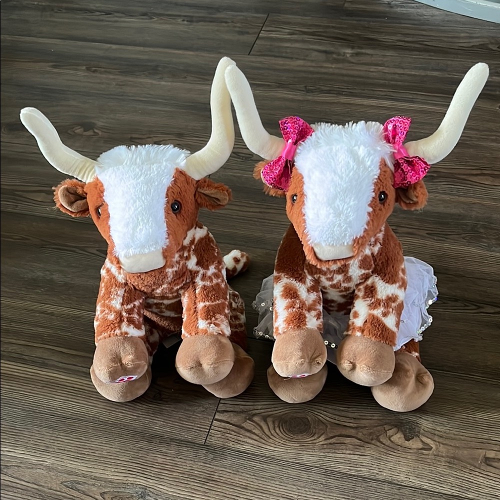 Build a bear Adorable Plush Longhorn Cows